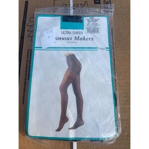 NIP Vintage Famous Makers Ultra Sheer Off Black Pantyhose Size M